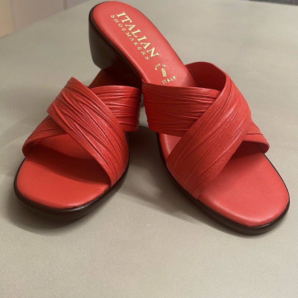 Italian Shoemakers Red Crisscross Slide Sandals